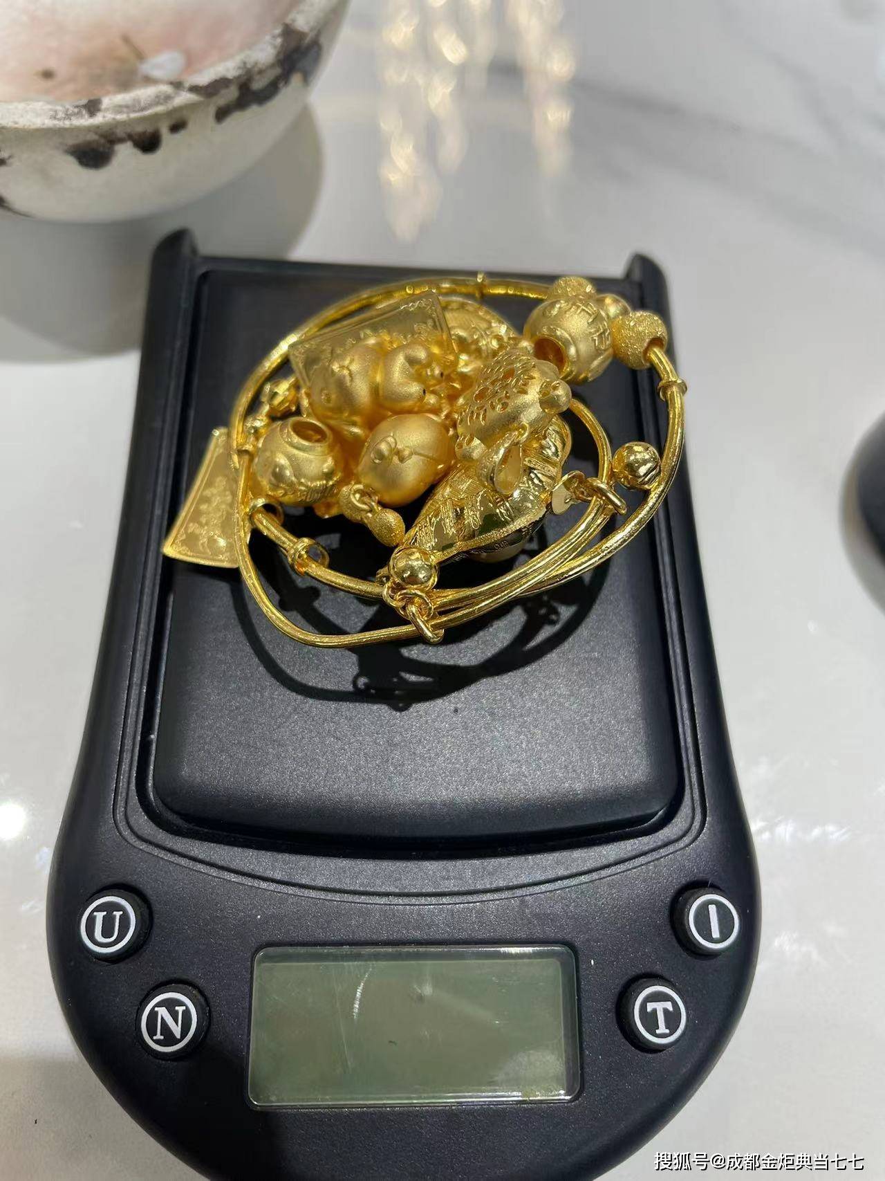 临沧最新24小时上门回收金价方法分析(最方便真实的临沧24小时上门回收黄金方法)